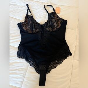 Popilush Chic Black Lace Bra Bodysuit